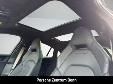Porsche Panamera Turbo E-Hybrid Burmester LED