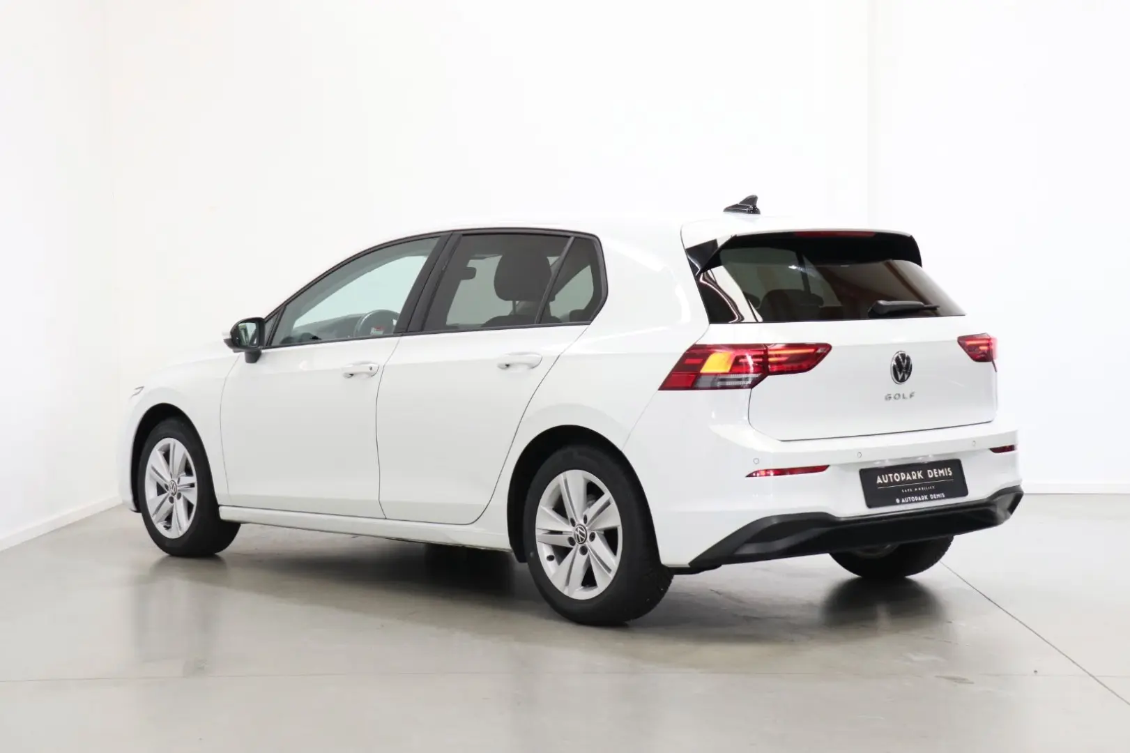 Golf VIII Lim. Life 2.0 DSG/ACC/PDC/NAVI/AMBIENT