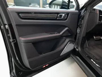 Porsche Cayenne turbo GT I BURMESTER