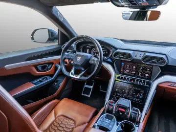 Urus MY19 Ad Personam | Lamborghini Nürnberg