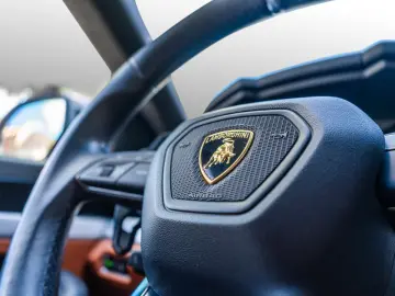 Urus MY19 Ad Personam | Lamborghini Nürnberg