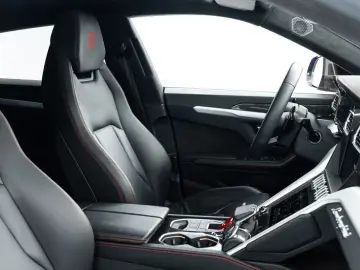 Urus Carbon I B&O