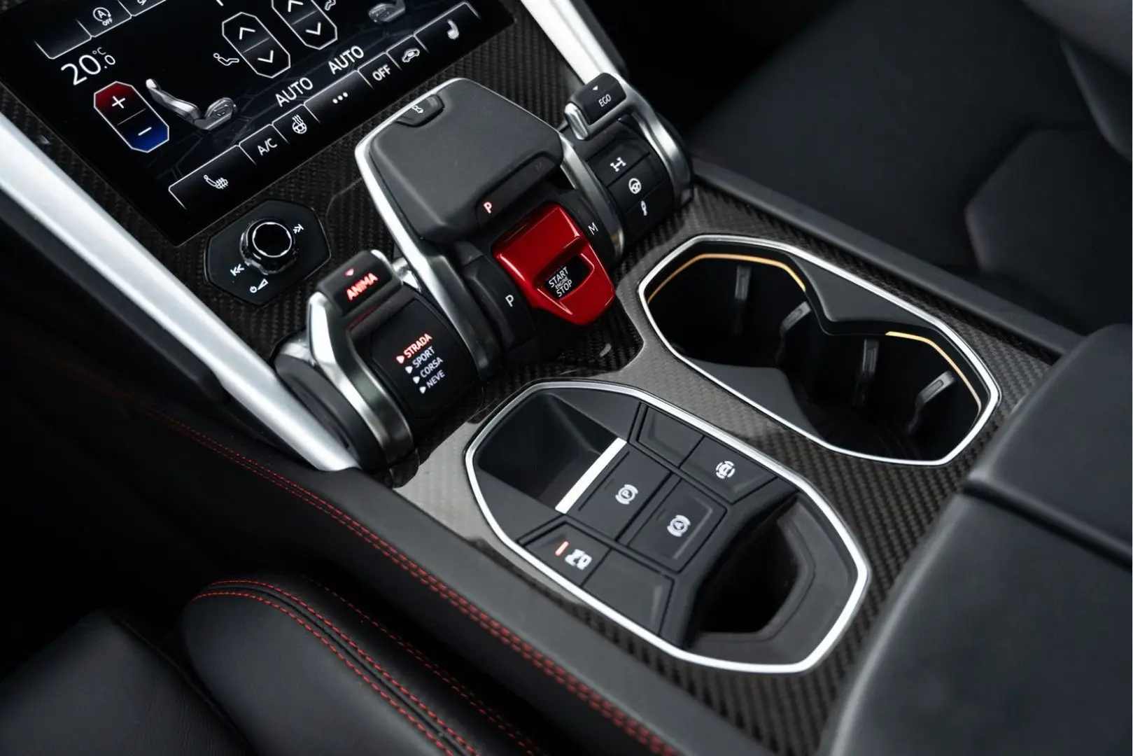 Urus Carbon I B&O