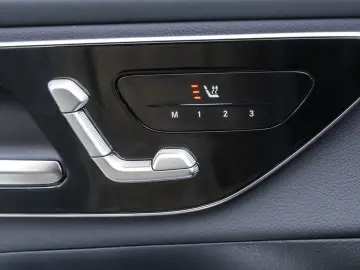 GLC 300e 4M Coupé AMG|LED|NAV|KEYL|KAM|LM|MEMORY