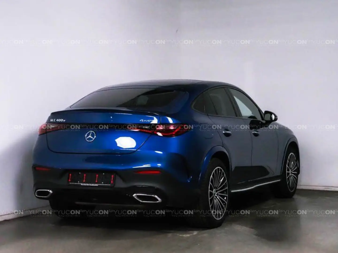 GLC400e Cpé AMG Prem+ AIRMATIC Sitzkli AHK DISTR