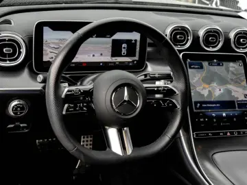 CLE 300 4M AMg-Sport/Pano/Digital/Distr/Night/19