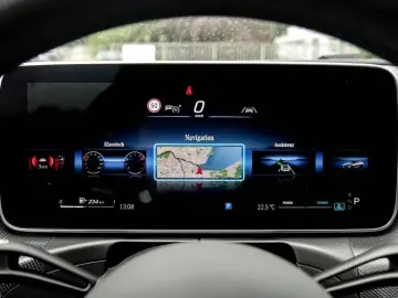 CLE 300 4M AMg-Sport/Pano/Digital/Distr/Night/19