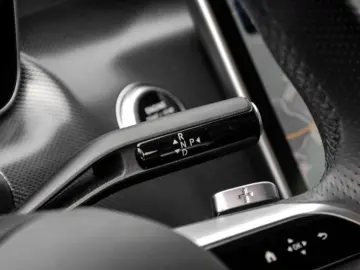 CLE 300 4M AMg-Sport/Pano/Digital/Distr/Night/19