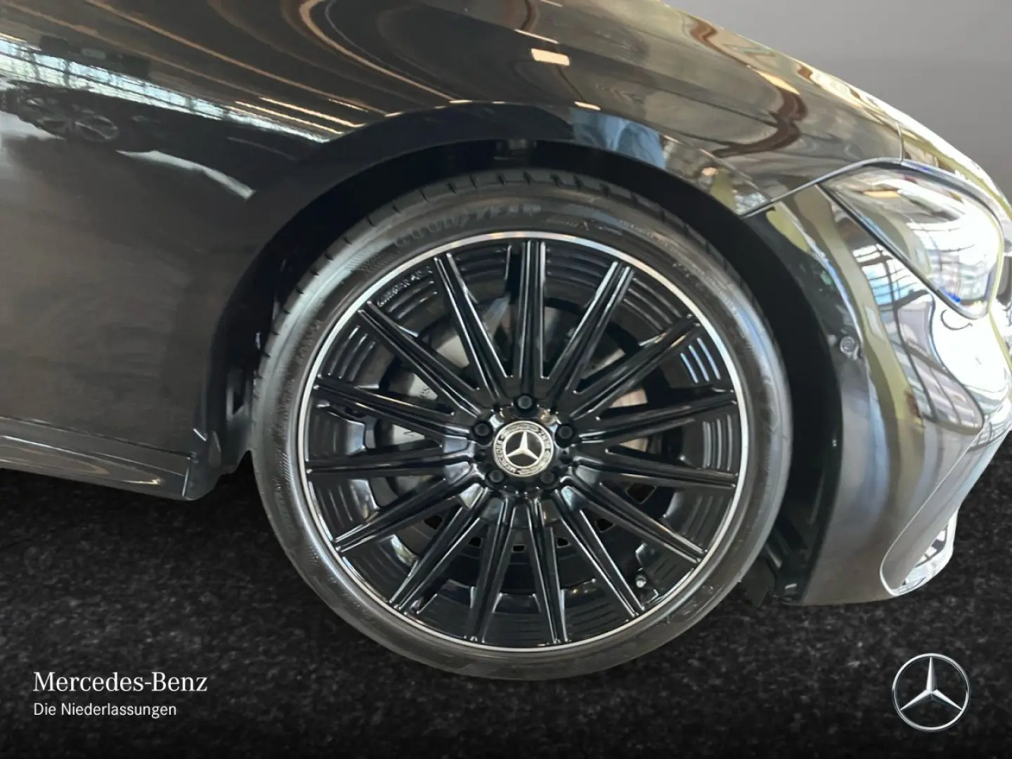 CLE 300 4M Cp AMG Premium/Pano/Night/Carbon/20