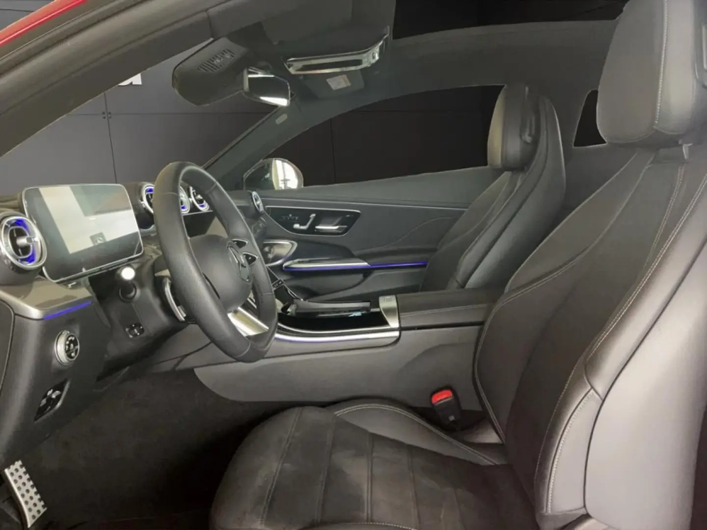 CLE 300 4M AMG+HUD+360°+DIGI LED+DISTR+PANO+BURM