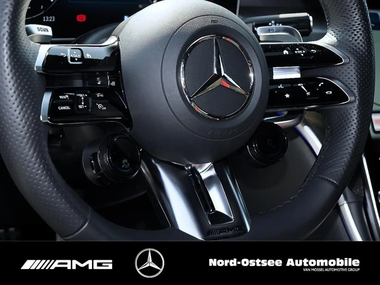 CLE 53 AMG COUPÉ 4M DISTRO 360° NIGHT KEYLESS