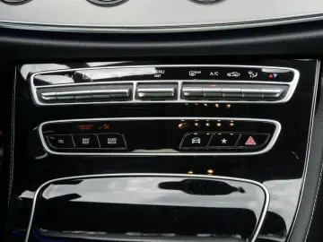 CLS 400 d 4MATIC |AMG|DISTR|KEYL|LED|NAVI|PANO