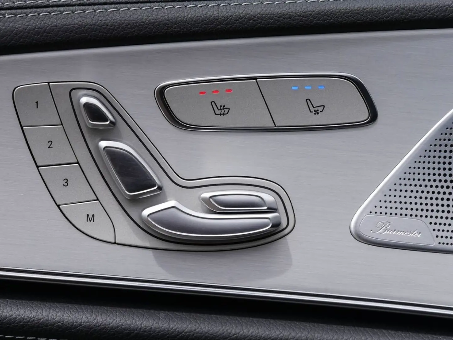 CLS 400 d 4MATIC |AMG|DISTR|KEYL|LED|NAVI|PANO