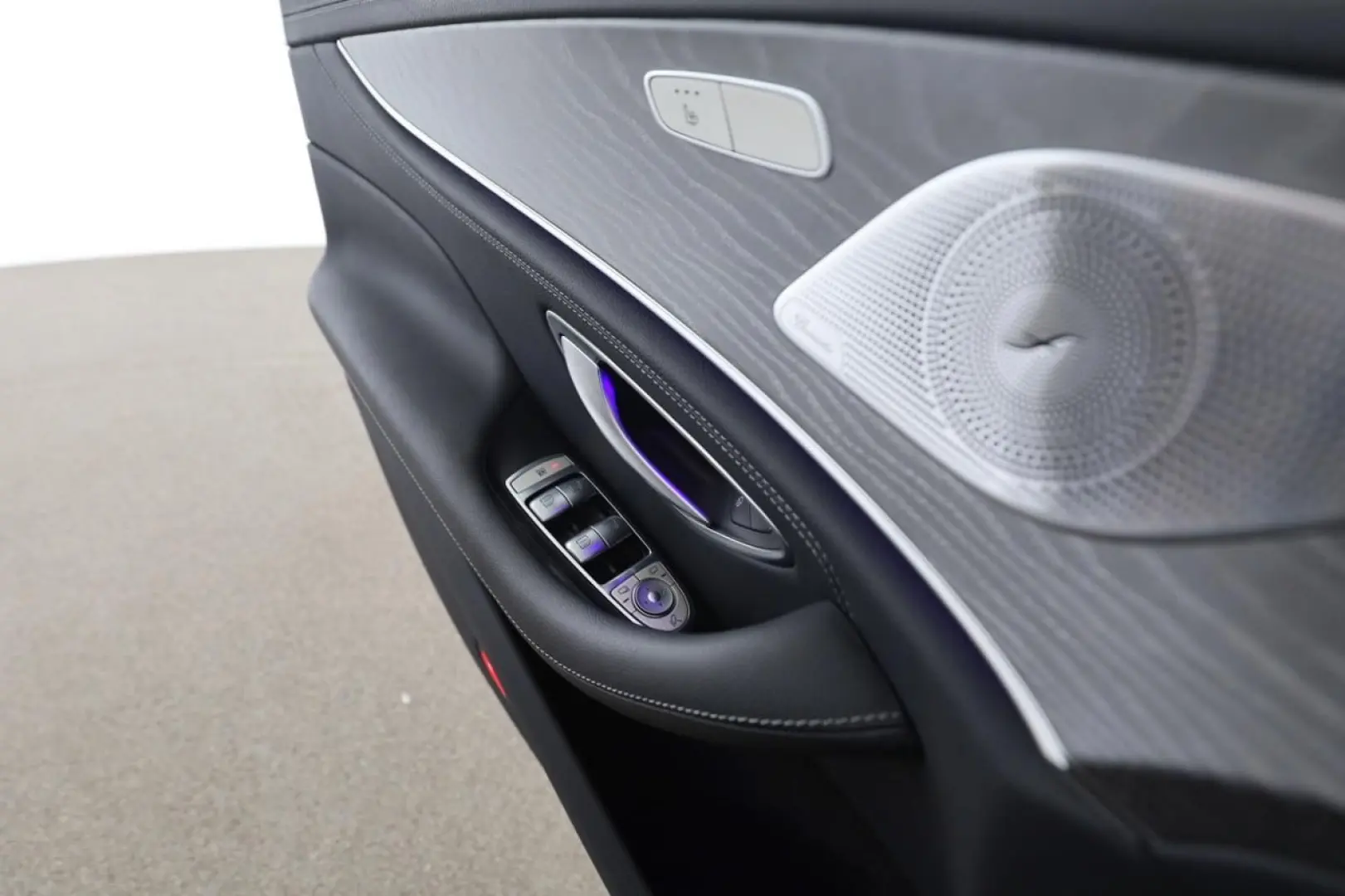CLS 300 d 4M AMG Distronic Schiebedach Burmester