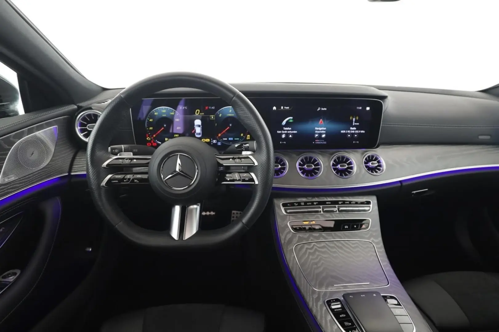 CLS 300 d 4M AMG Distronic Schiebedach Burmester