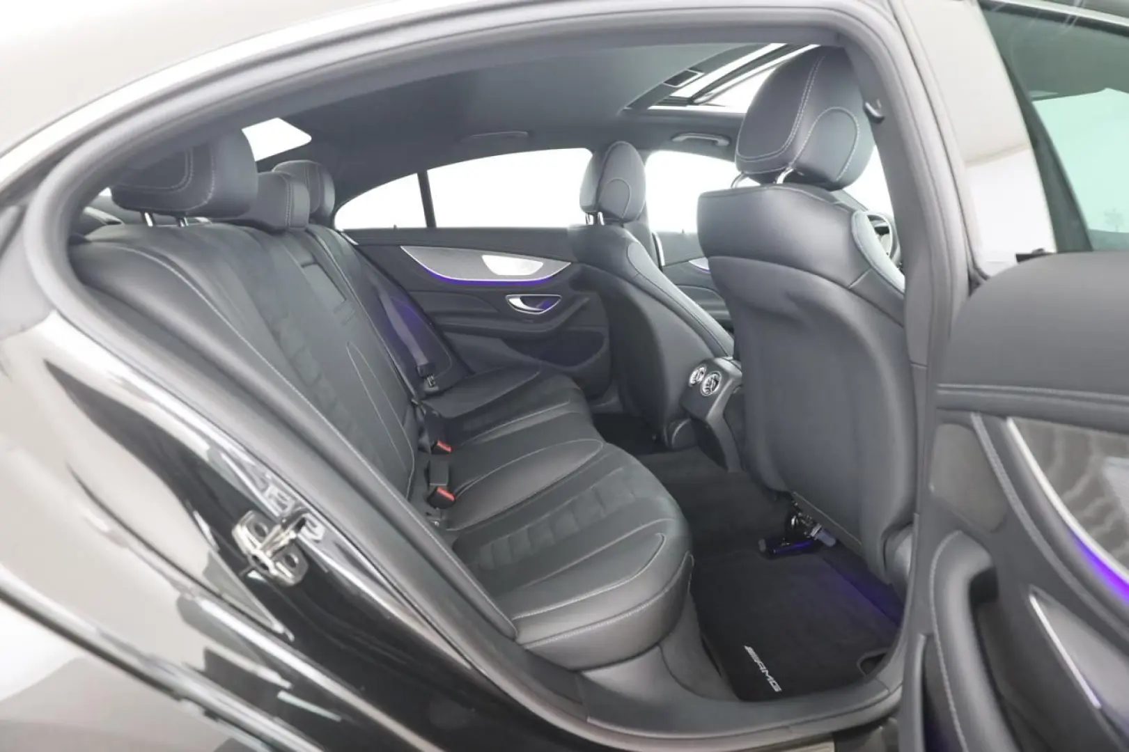 CLS 300 d 4M AMG Distronic Schiebedach Burmester
