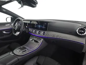 CLS 300 d 4M AMG Distronic Schiebedach Burmester