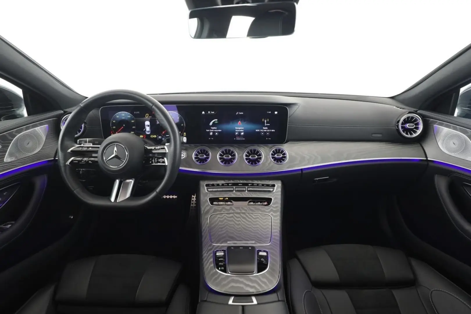 CLS 300 d 4M AMG Distronic Schiebedach Burmester