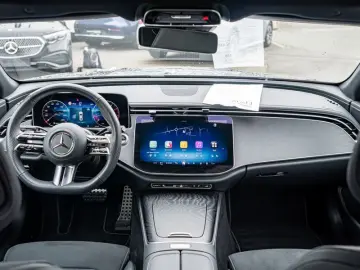E 450 4M AMG-Sport/DIGITAL/360/Pano/Totw/Distr