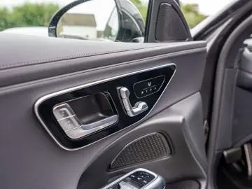 E 450 4M AMG-Sport/DIGITAL/360/Pano/Totw/Distr