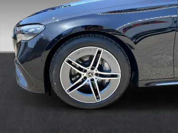E 450d 4M AMG+DIGITAL+DISTRO+Pano+Ambi+TotW+360°