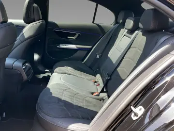 E 450d 4M AMG+DIGITAL+DISTRO+Pano+Ambi+TotW+360°