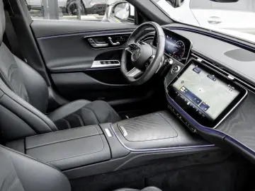 E 450 4M AMG-Sport/Pano/360/Digital/Winter/Navi