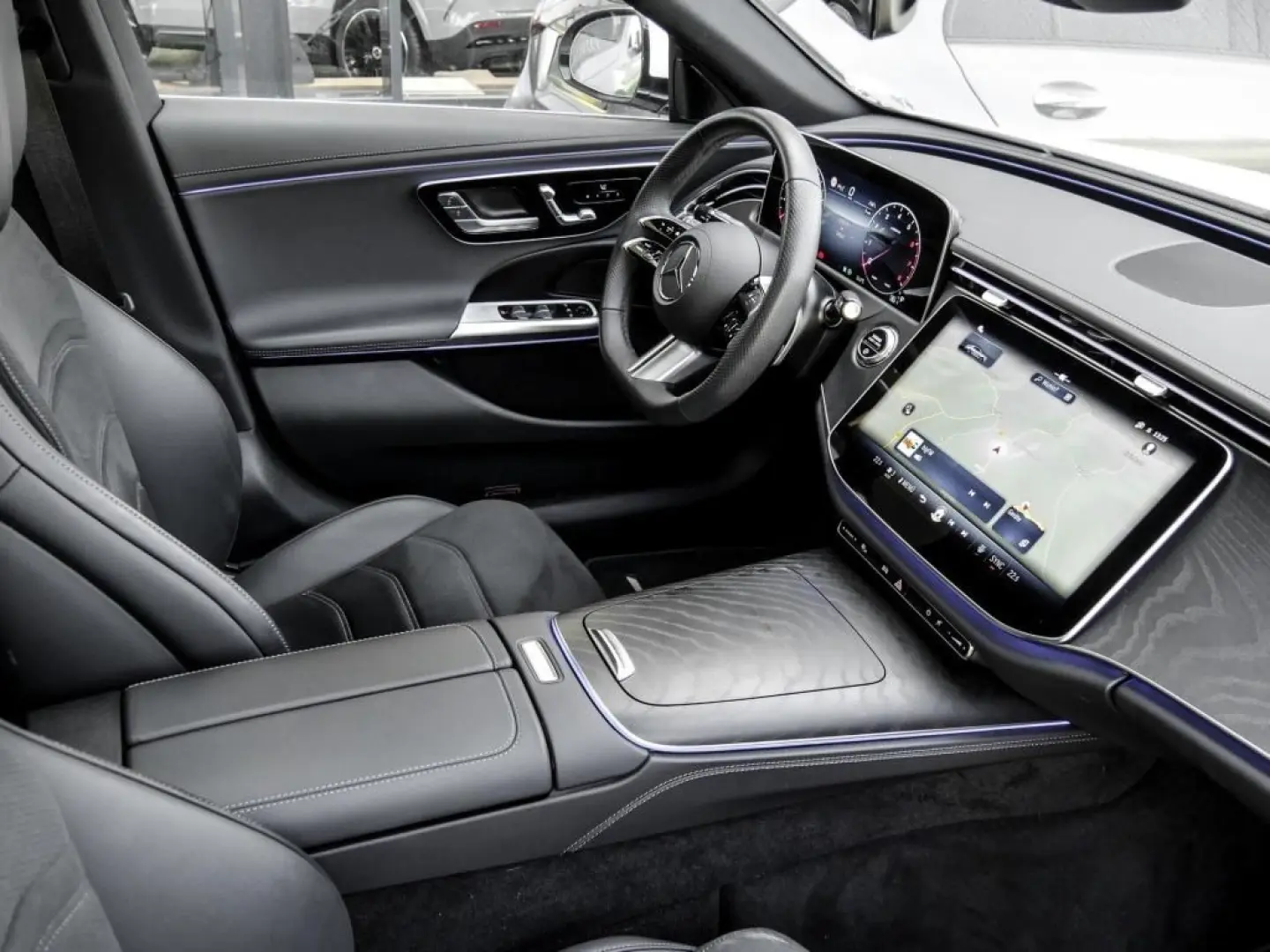 E 450 4M AMG-Sport/Pano/360/Digital/Winter/Navi