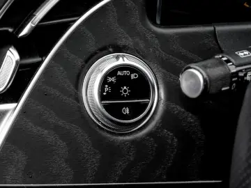 E 450 4M AMG-Sport/Pano/360/Digital/Winter/Navi