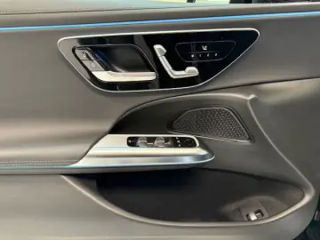 E 450 4M AMG Distronic Digital Light 19 Zoll 360