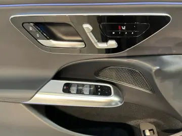 E 300 de AMG +MBUX+DISTR+Navi+DigitalLight+SpurW