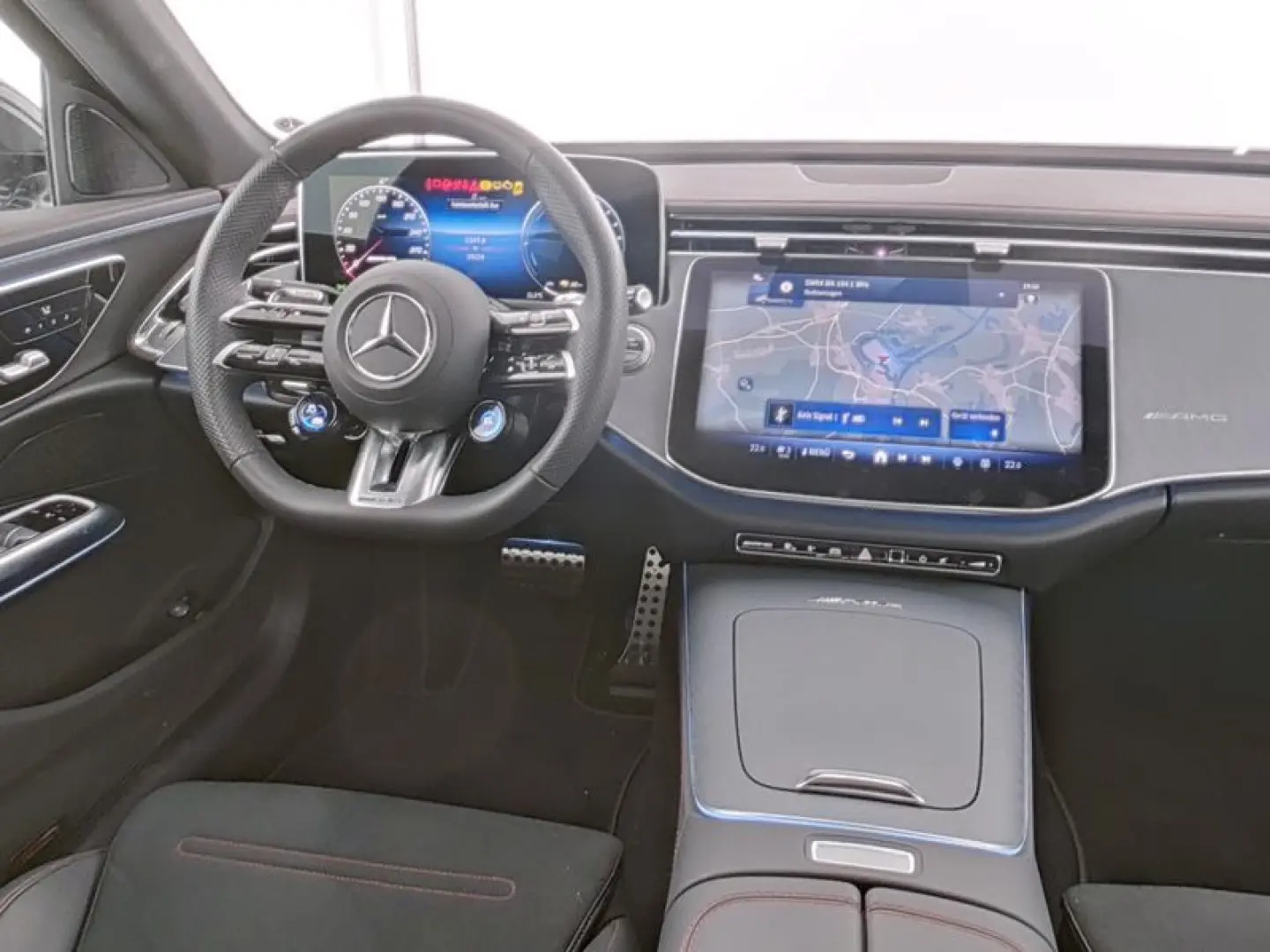 E 53 AMG 4M+ Hybrid Digital Light 21 Zoll Memory