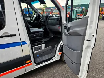 CRAFTER TDI Ambulance RTW L2H2 DLOUHY