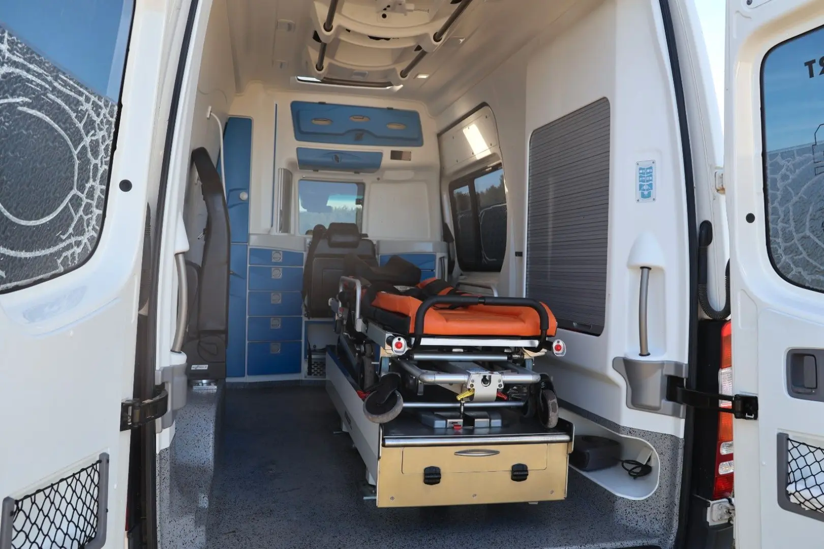 Sprinter 316 CDI Ambulanz Mobile inkl. Trage