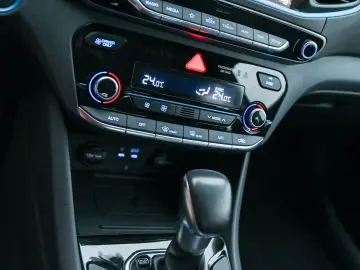 Hyundai IONIQ Plug-In 141CP Exclusive