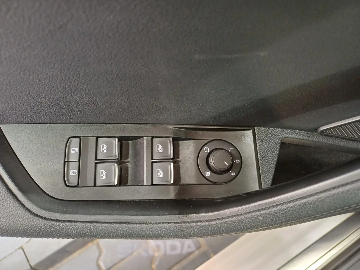 Skoda Superb Combi Laurin&Klement 2.0TDI 190CP DSG 4×4