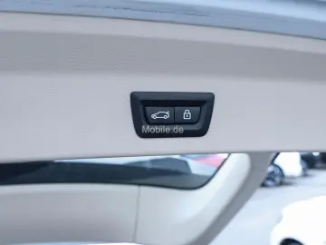 X3 xDrive30i xLine*Business + Innovationspaket*