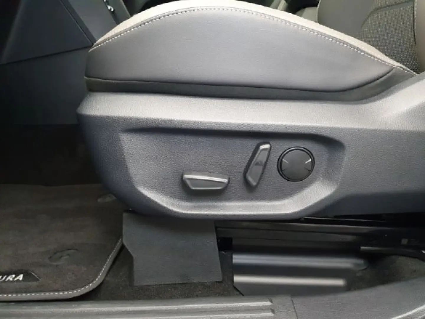 Amarok 4MOTION Aventura Diff.sperre Rollcover LE