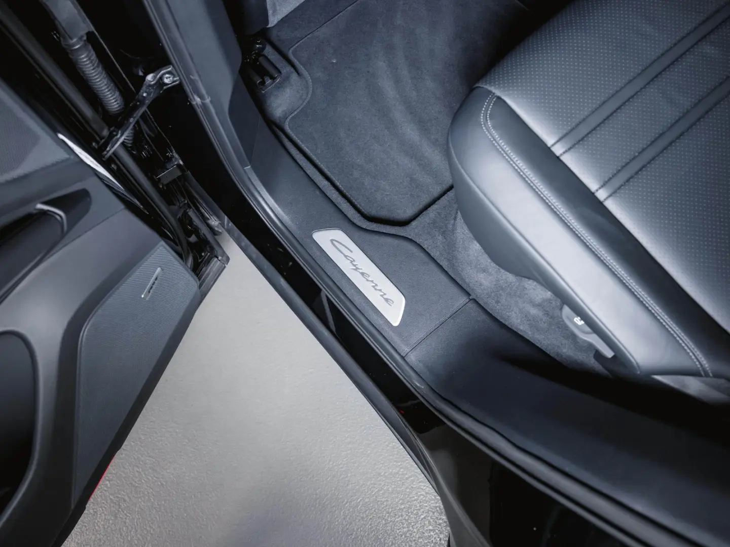 Cayenne S E-Hybrid Coupé Sportabgasanlage