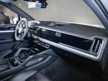 Cayenne S E-Hybrid Panorama Sport Design