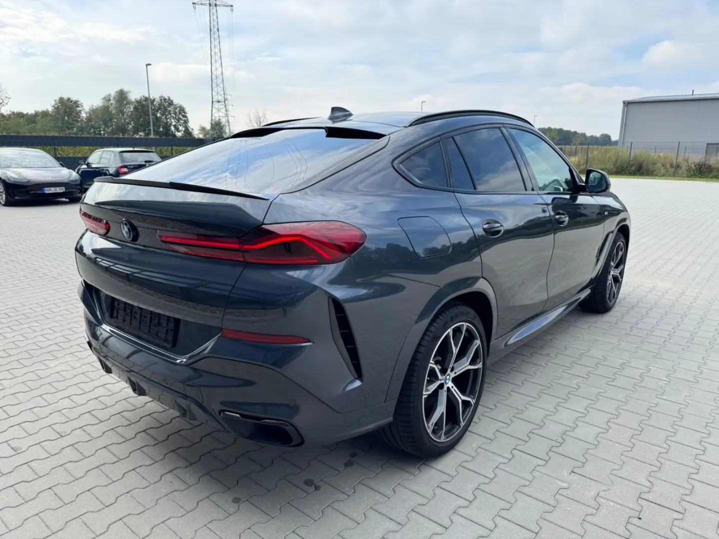 X6 40i M Sport -HUD-Pano-H&K-360K-Laser-21Zoll