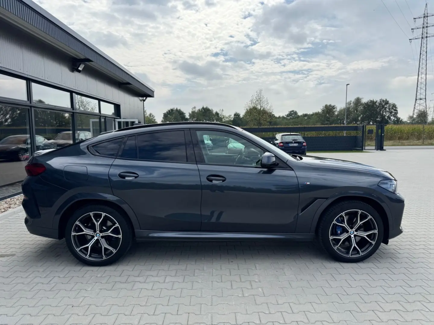X6 40i M Sport -HUD-Pano-H&K-360K-Laser-21Zoll