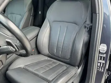 X6 40i M Sport -HUD-Pano-H&K-360K-Laser-21Zoll