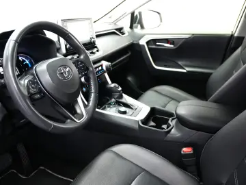 TOYOTA RAV4 HYBRID4X4 LUXURY PREMIUM AT