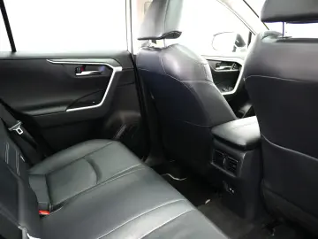 TOYOTA RAV4 HYBRID4X4 LUXURY PREMIUM AT