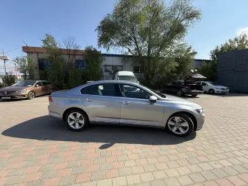 Volkswagen Passat 2.0 TDI DSG Highline