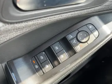 X-Trail 1.5 Tekna e-Power HuD 360 Kamera ACC