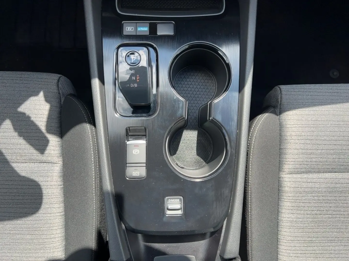 X-Trail 1.5 Tekna e-Power HuD 360 Kamera ACC
