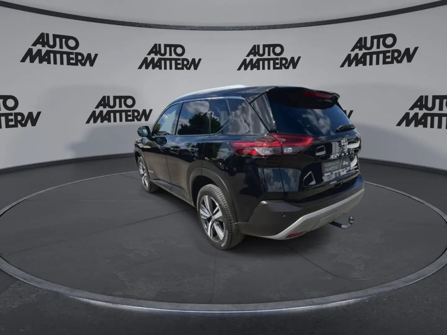 X-Trail Klimaaut.|SHZ vo+hinten|NAVI|Pano|LED
