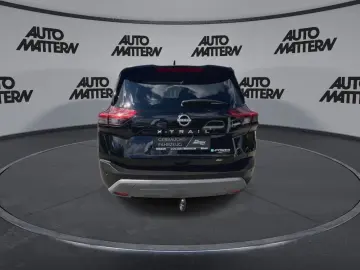 X-Trail Klimaaut.|SHZ vo+hinten|NAVI|Pano|LED